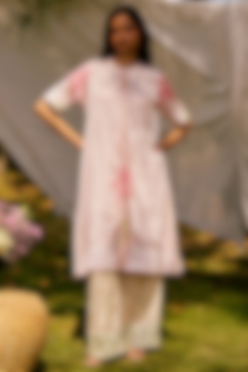 Dusty Rose Pink Pure Chanderi Machine Embroidered Kurta Set by MOH India at Pernia's Pop Up Shop