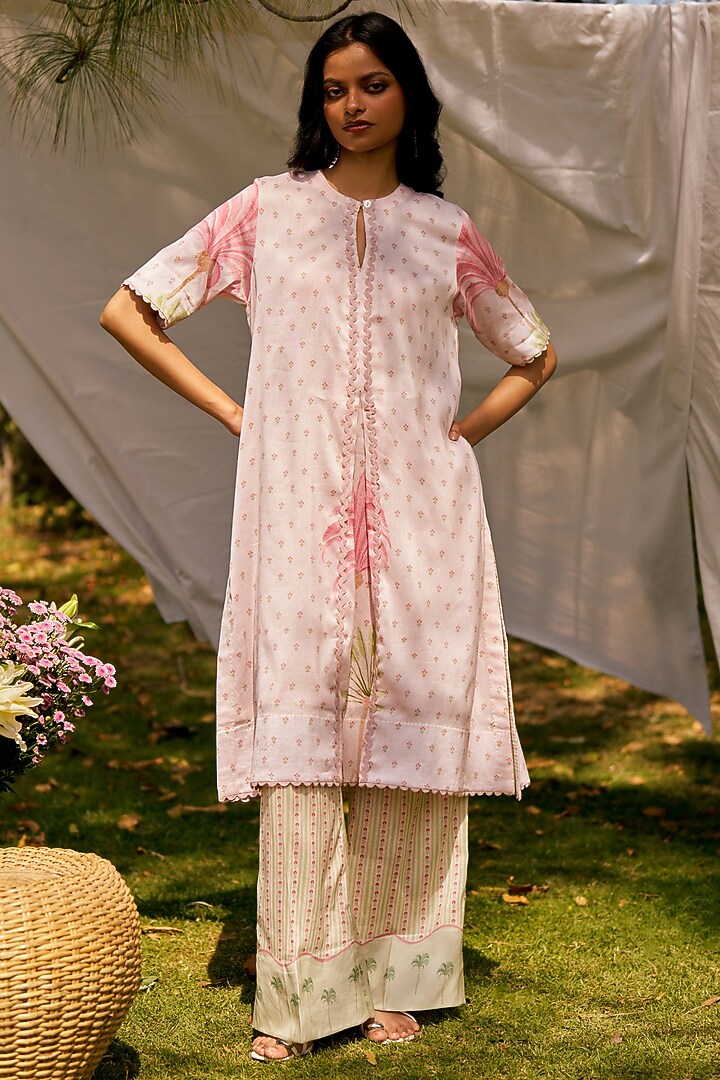 Dusty Rose Pink Pure Chanderi Machine Embroidered Kurta Set by MOH India at Pernia's Pop Up Shop