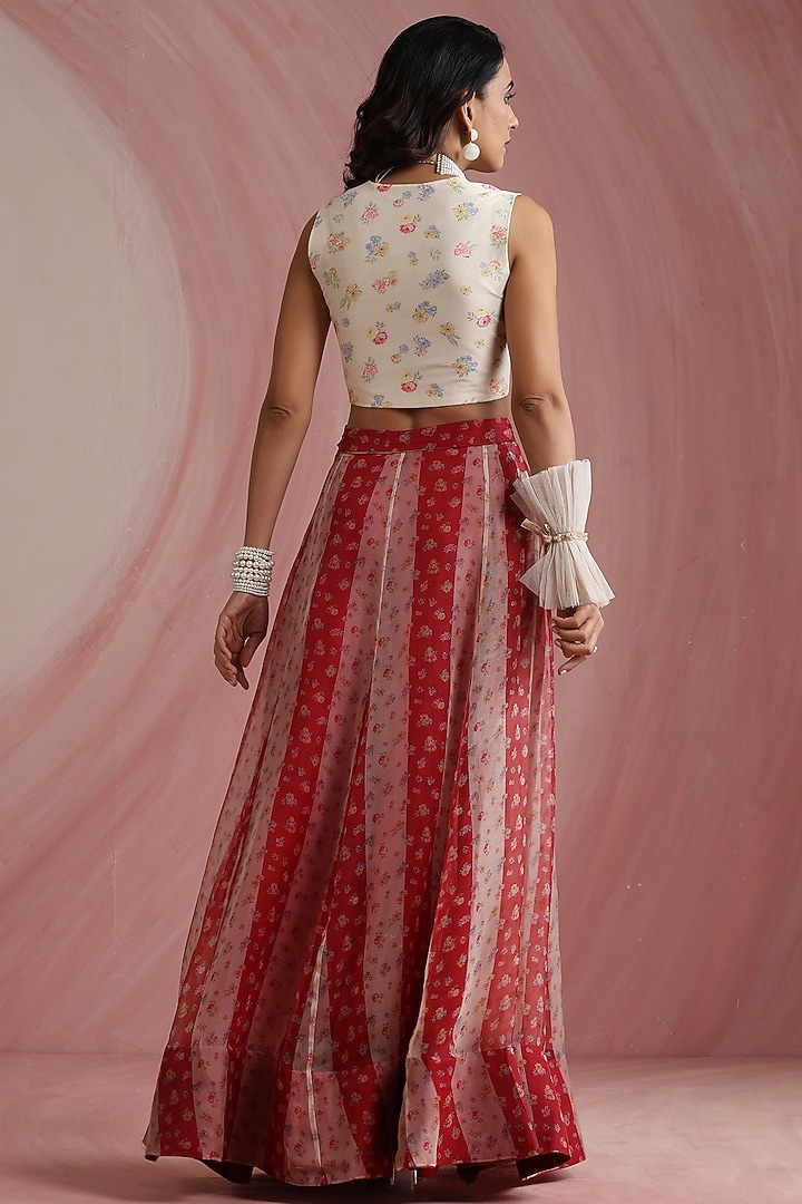 Red Pure Organza Printed Wedding Lehenga Set by MOH India at Pernia's Pop Up Shop