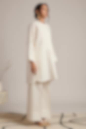 Off-White Pure Linen Tunic by MOH India at Pernia's Pop Up Shop