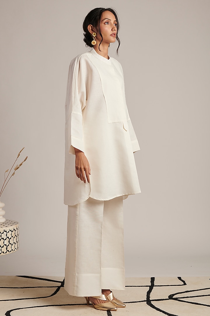 Off-White Pure Linen Tunic by MOH India at Pernia's Pop Up Shop