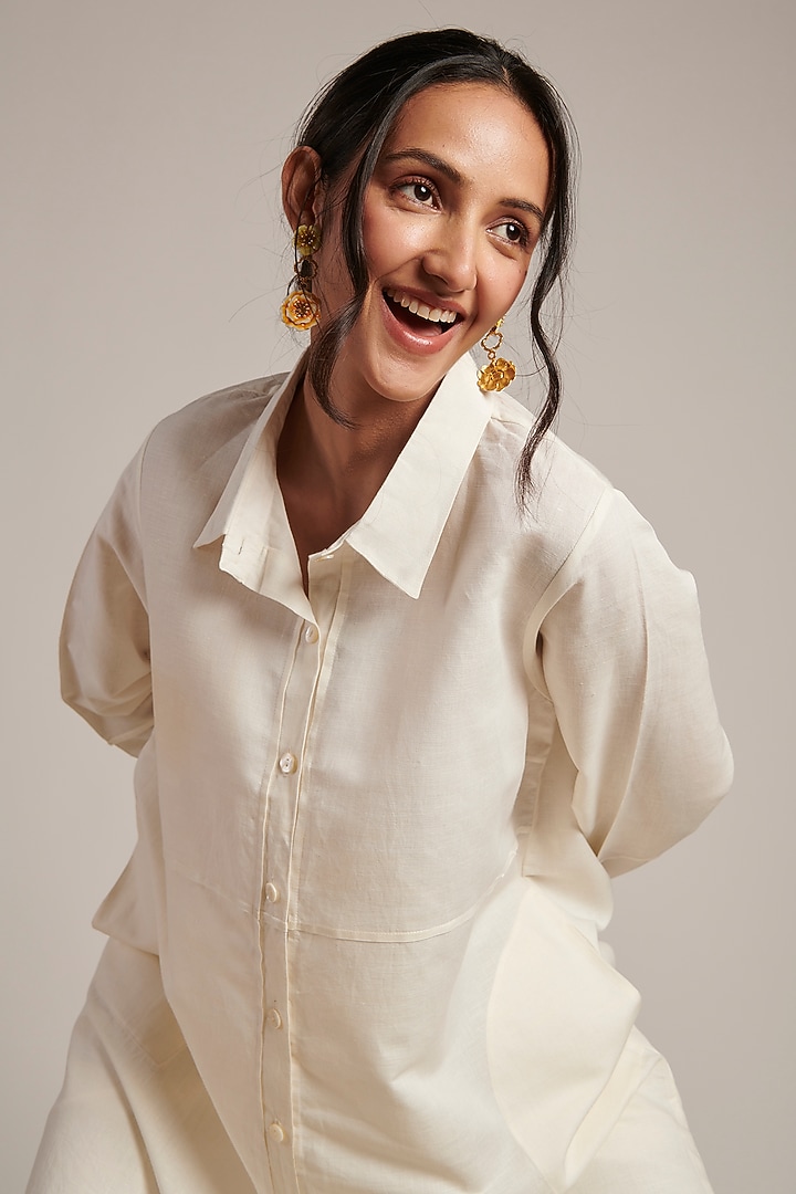 Off-White Pink Pure Linen Shirt Tunic by MOH India at Pernia's Pop Up Shop