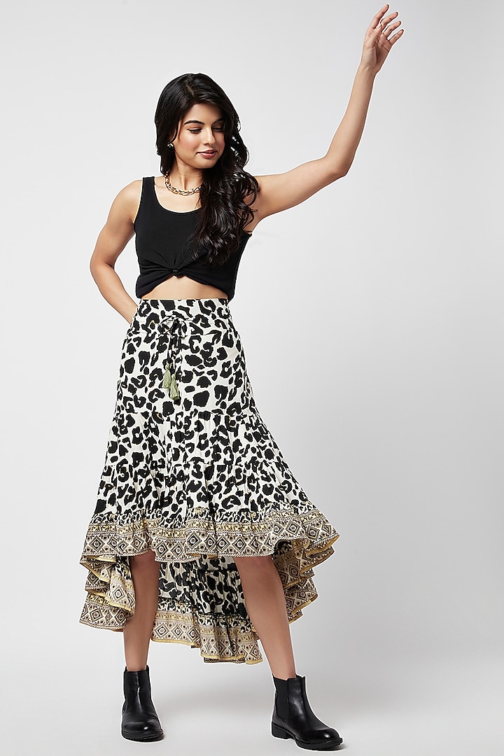 Black Cotton Printed Maxi Skirt by Moihno