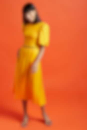 Mustard Gajji Silk Skirt Set by Moihno