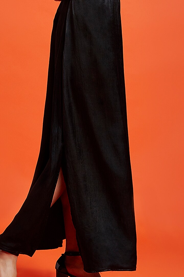 Midnight Black Gajji Silk Skirt Set by Moihno at Pernia's Pop Up Shop