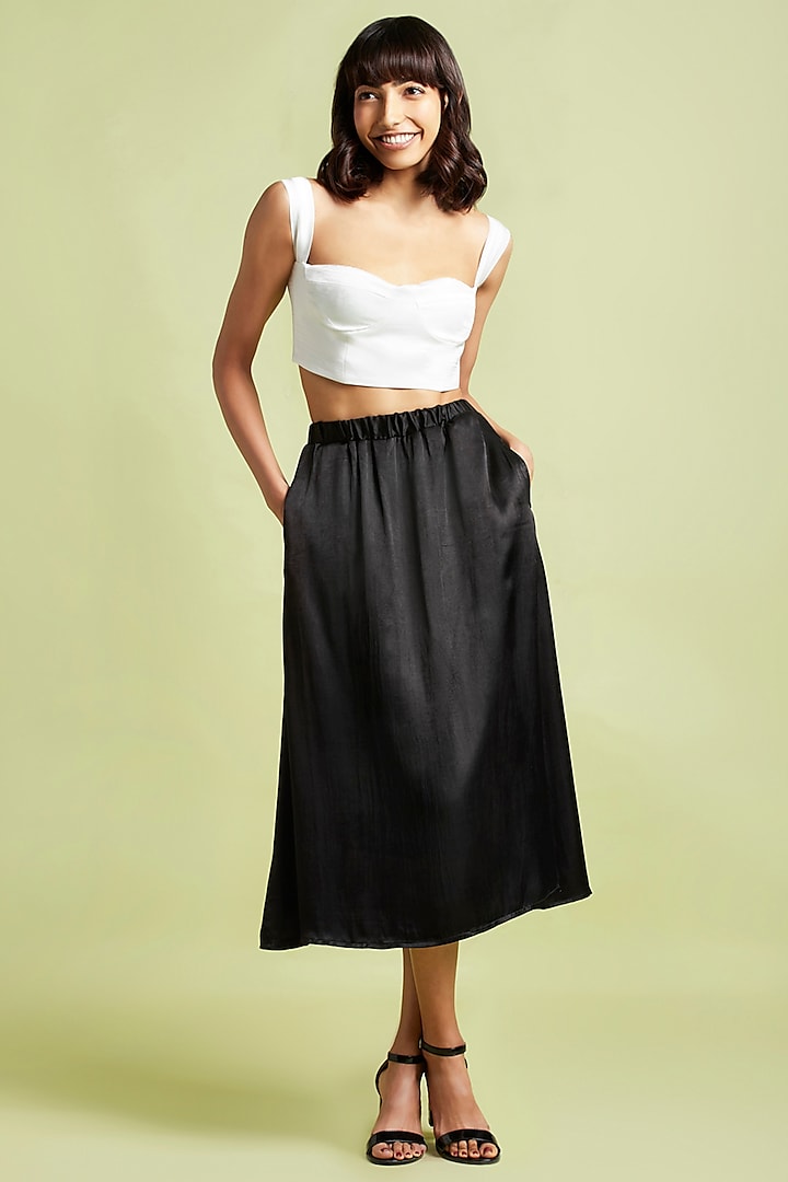 Oyster White Silk Crop Top by Moihno