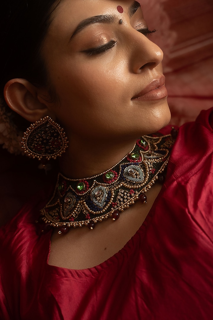 Multi-Colored Kora Dabka & Zari Work Choker Necklace by Moirra