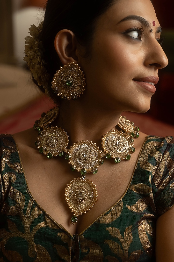 Gold Peeta Dabka & Zardosi Work Pendant Choker Necklace Set by Moirra at Pernia's Pop Up Shop