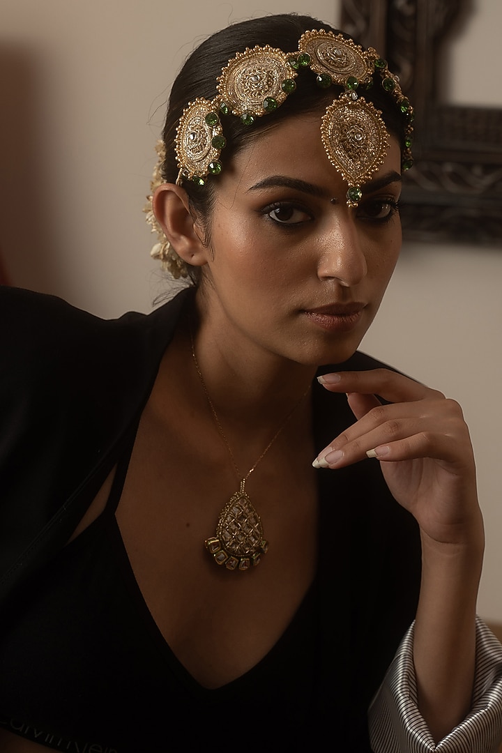Gold Peeta Dabka & Zardosi Work Mathapatti by Moirra at Pernia's Pop Up Shop