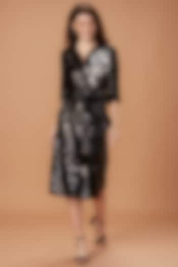 Black Embroidered Shirt Dress by MXS - Monisha Jaising X Shweta Bachchan Nanda at Pernia's Pop Up Shop