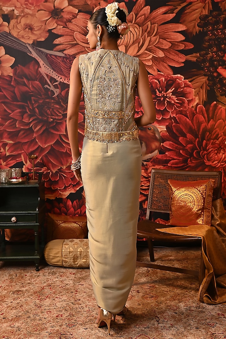 Pista Green Organza satin Printed & Embroidered Jacket Set by MOLEDRO at Pernia's Pop Up Shop