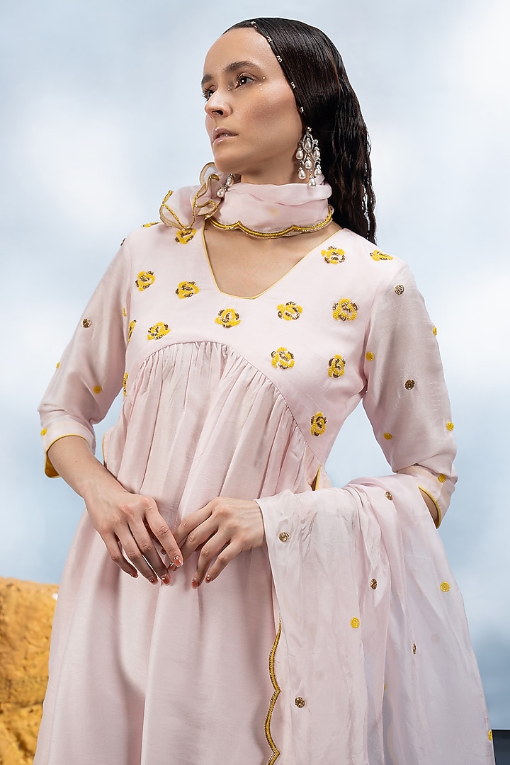 Pastel Pink Dupion Silk Crystal Embroidered Kurta Set by Mona & Vishu at Pernia's Pop Up Shop