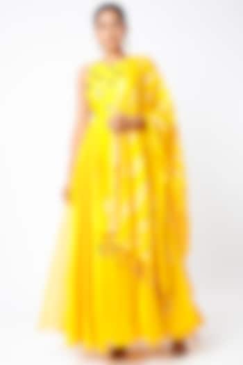 Yellow Embellished Anarkali Set by Mona & Vishu