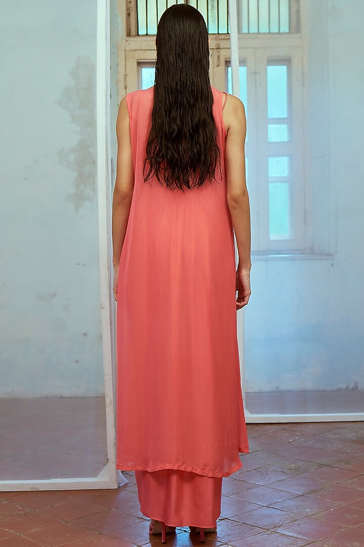 Coral Tussar Satin Draped Skirt Set by Mona & Vishu at Pernia's Pop Up Shop