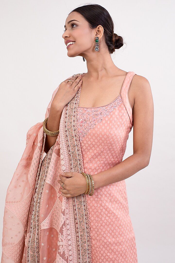Peach Cotton Chanderi Boota Embroidered Kurta Set by Monika Mathuria Datta at Pernia's Pop Up Shop