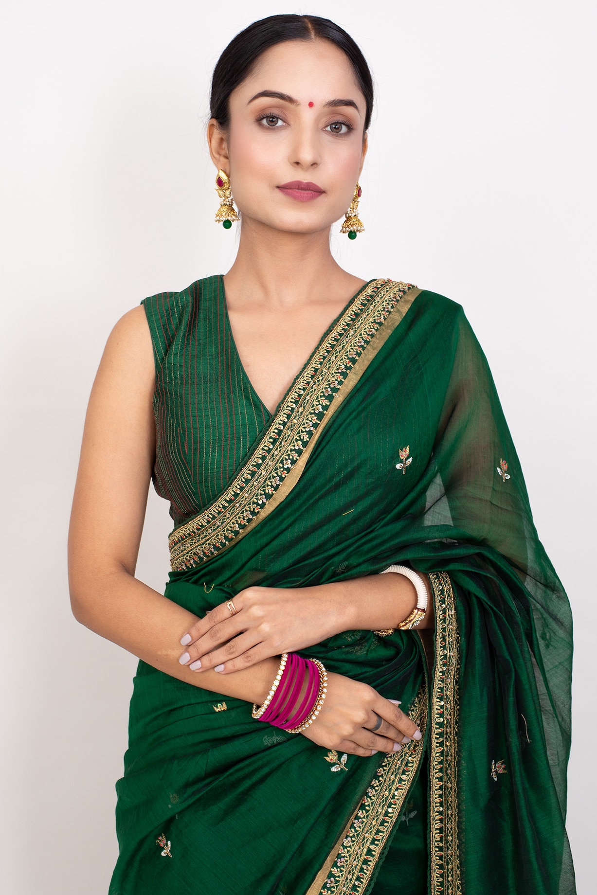 Magnificent Mehendi Green Intricately Handwoven Matka Cotton Silk Saree -  Loomfolks