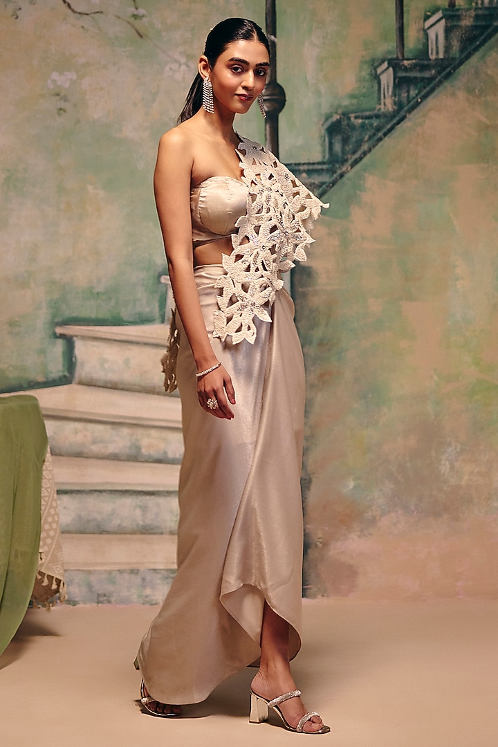 White Cutwork Lace Skirt Set by Label Moni K at Pernia's Pop Up Shop