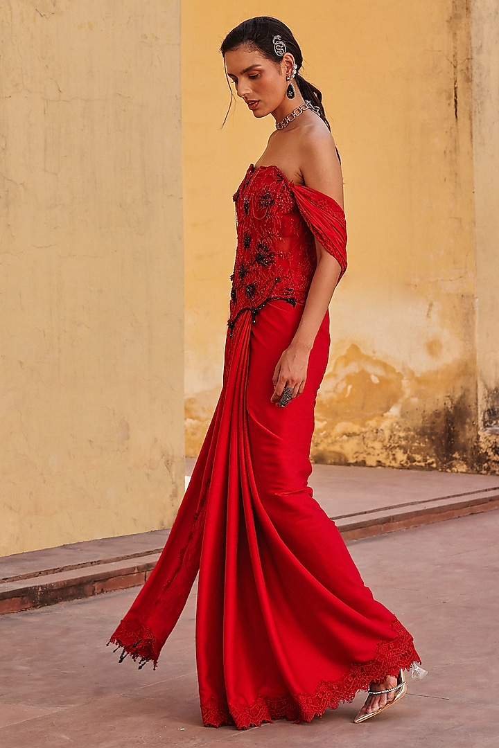 Red Cocktail Satin Draped Wedding Saree Set by Label Moni K at Pernia's Pop Up Shop
