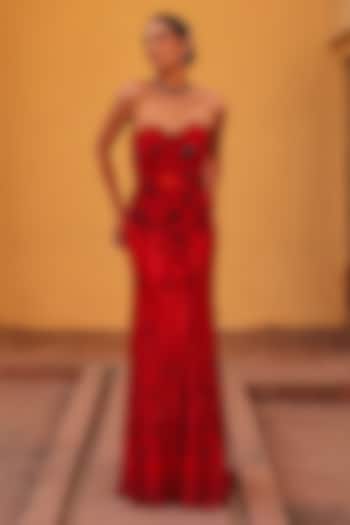 Red Chantilly Bead Embroidered Fish-Cut Skirt Set by Label Moni K at Pernia's Pop Up Shop