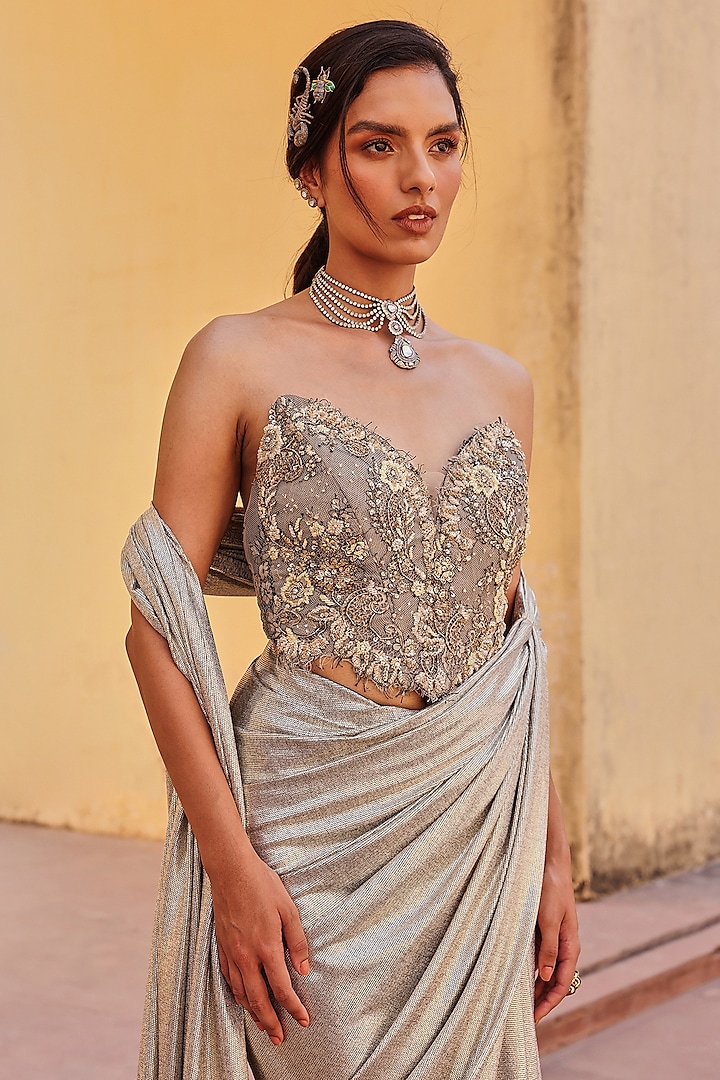 Silver Metallic Draped Wedding Saree Set by Label Moni K at Pernia's Pop Up Shop