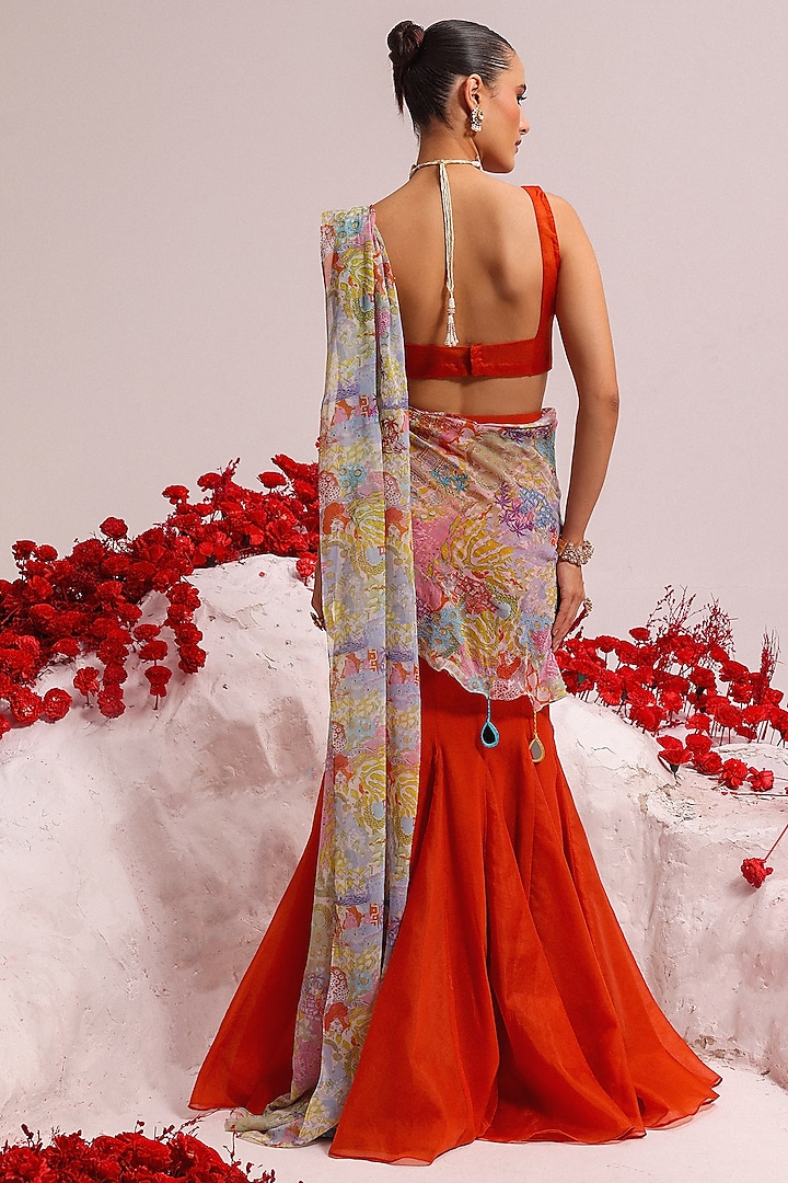 Rust Crepe & Organza Fish Cut Lehenga Set by Label Moni K at Pernia's Pop Up Shop
