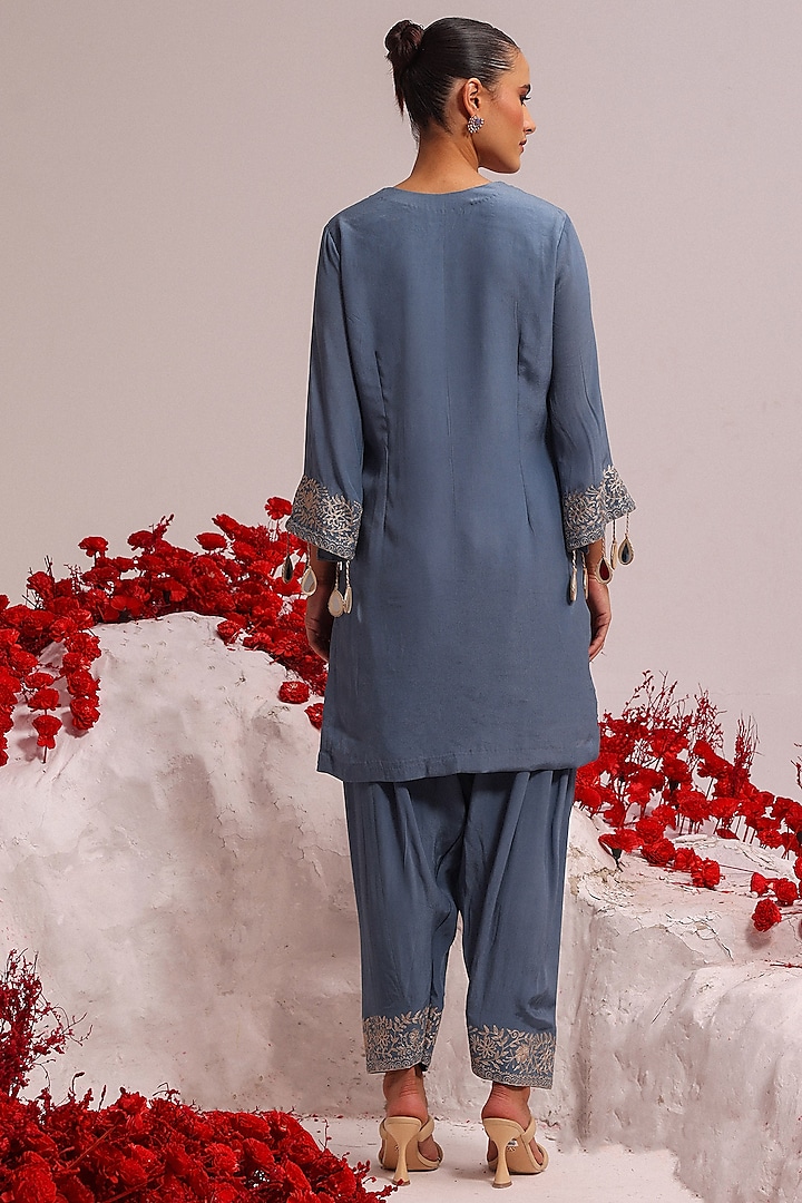 Powder Blue Crepe Aari Work Kurta Set by Label Moni K at Pernia's Pop Up Shop