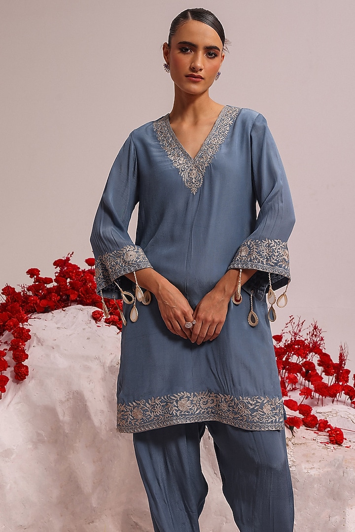 Powder Blue Crepe Aari Work Kurta Set by Label Moni K at Pernia's Pop Up Shop