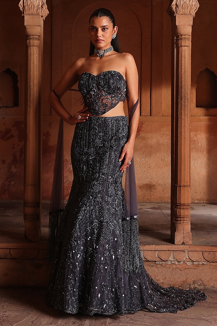 Grey Net 3D Crystal & Sequins Hand Embroidered Fish-Cut Wedding Lehenga Set by Label Moni K at Pernia's Pop Up Shop