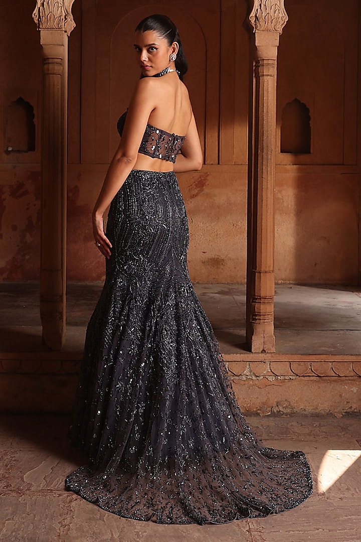 Grey Net 3D Crystal & Sequins Hand Embroidered Fish-Cut Bridal Lehenga Set by Label Moni K at Pernia's Pop Up Shop