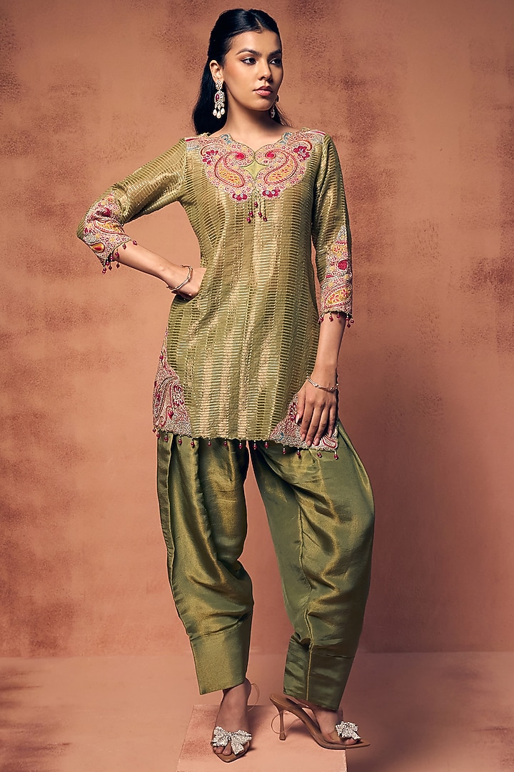 Pastel Olive Green Chanderi & Tissue Embroidered Kurta Set by Label Moni K at Pernia's Pop Up Shop