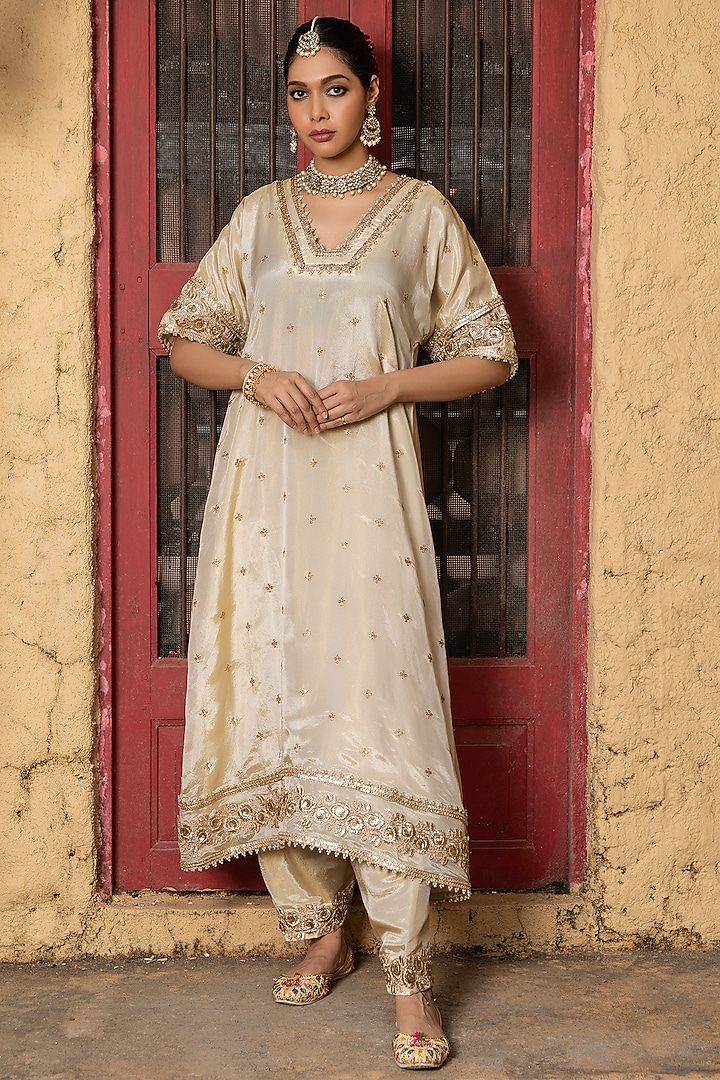 Gold Banarasi Silk Tissue Blend Embroidered Kurta Set by Monk & Mei at Pernia's Pop Up Shop