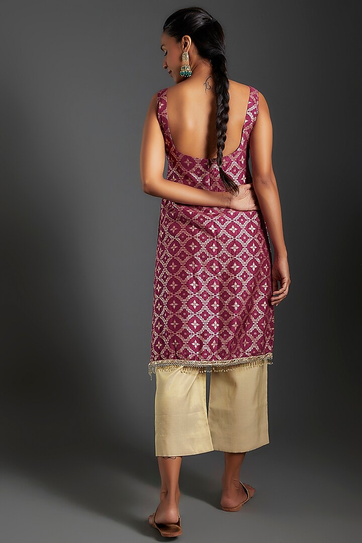 Purple Brocade Kurta Set by Monk & Mei at Pernia's Pop Up Shop