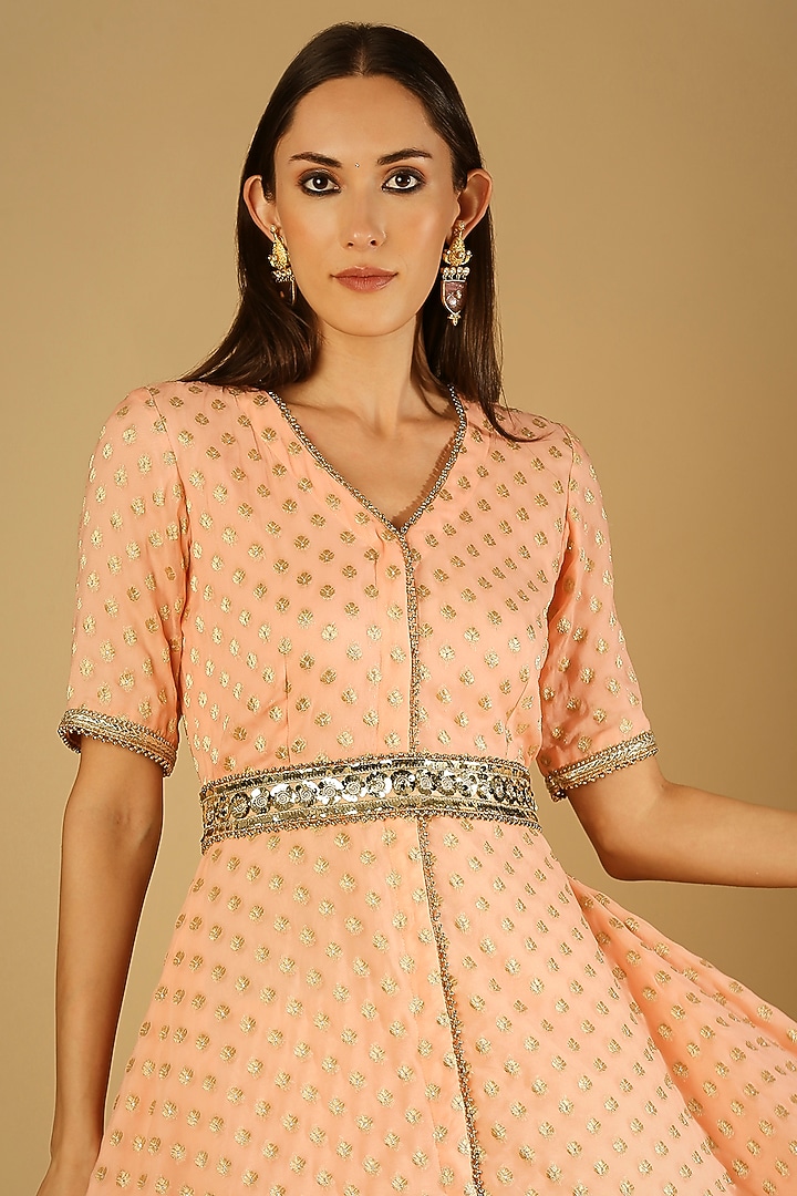 Peach Georgette Dhoti Set With Belt by Monk & Mei at Pernia's Pop Up Shop