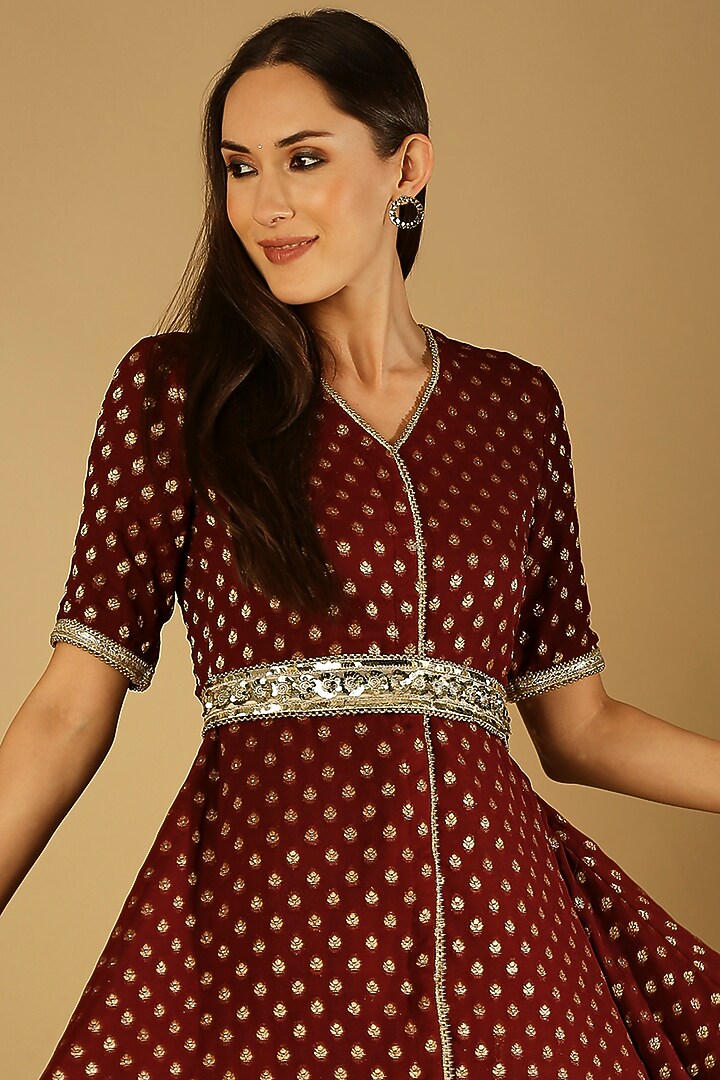 Maroon Velvet Dhoti Set With Belt by Monk & Mei at Pernia's Pop Up Shop