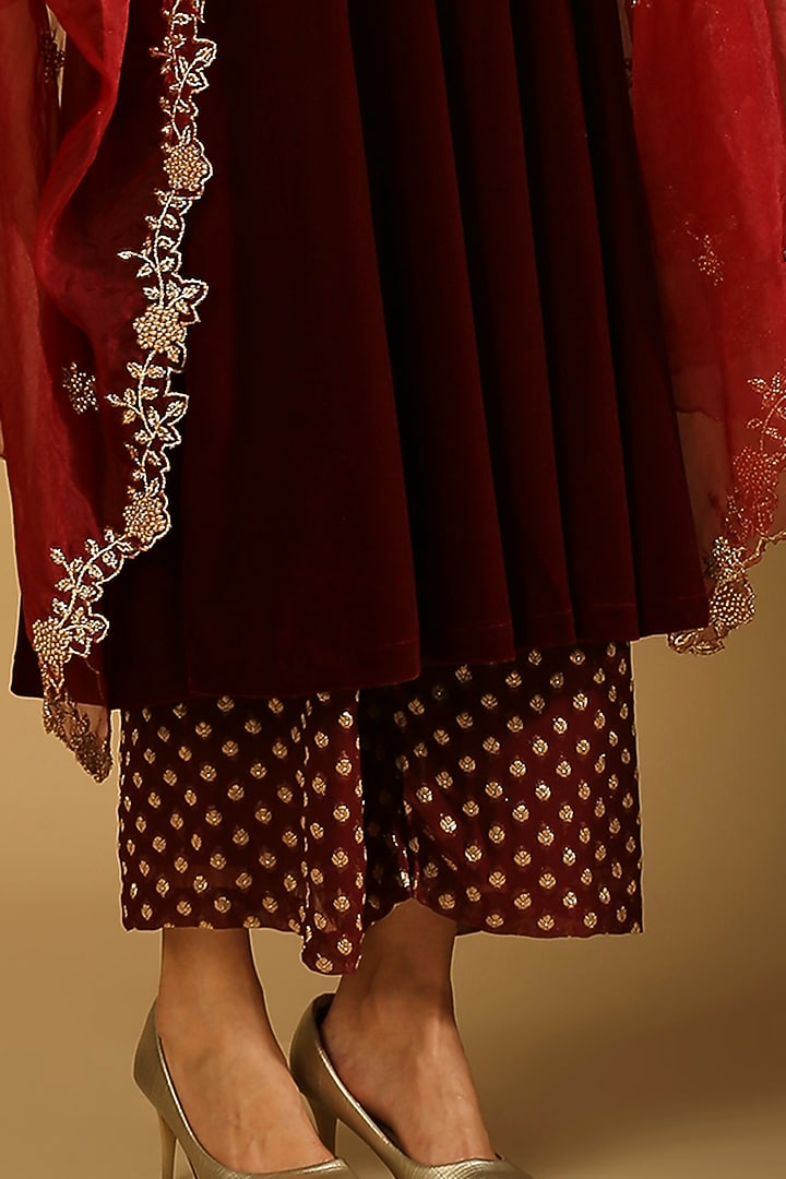 Maroon Velvet A-line Kurta Set by Monk & Mei at Pernia's Pop Up Shop