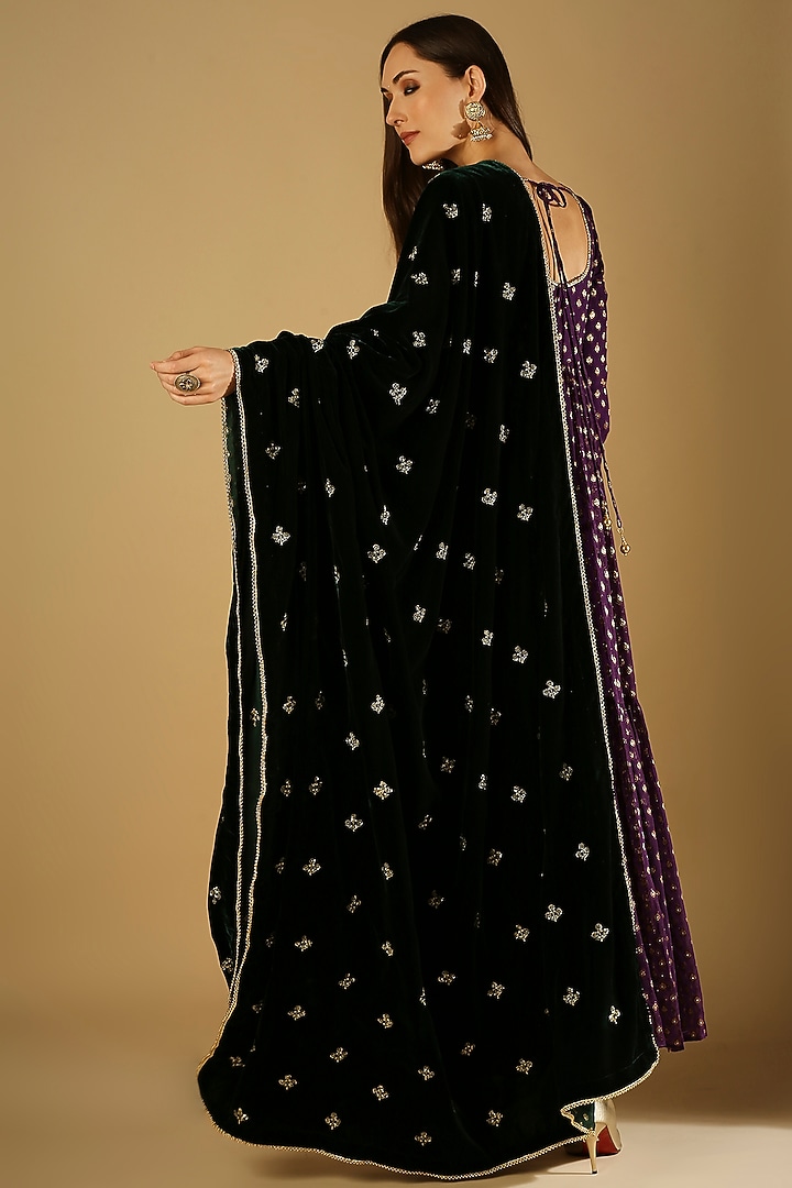 Emerald Green Velvet Embroidered Stole by Monk & Mei at Pernia's Pop Up Shop