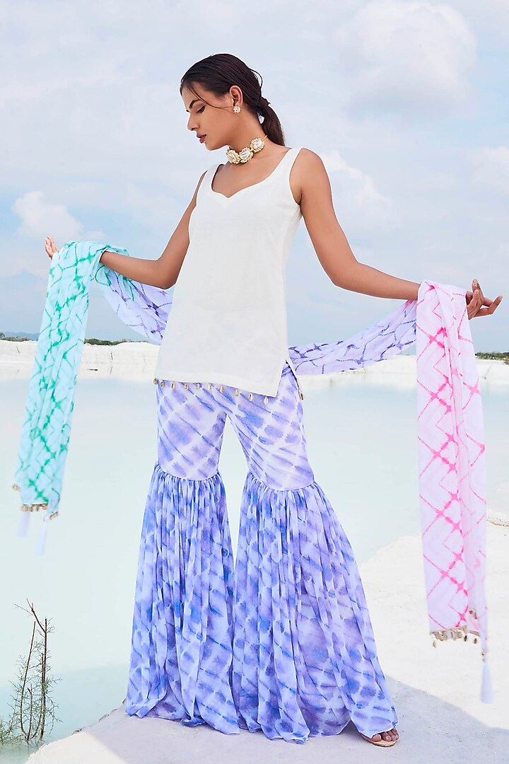 Multi-Colored Georgette Tie-Dye Printed Dupatta by Monk & Mei at Pernia's Pop Up Shop