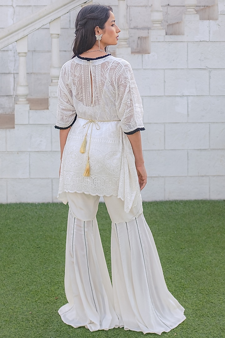 White Georgette Embroidered Kaftan by Monk & Mei at Pernia's Pop Up Shop
