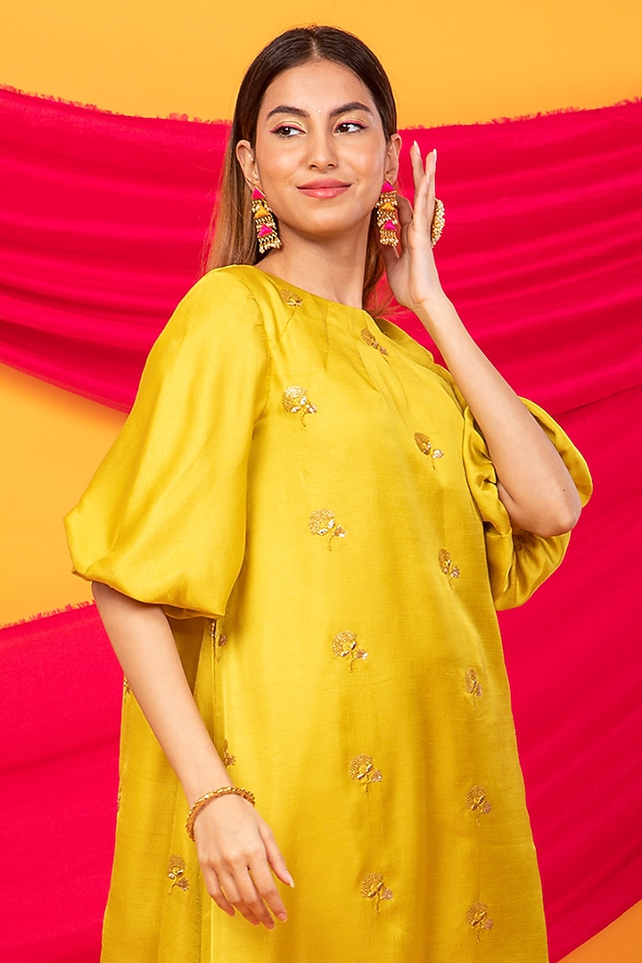 Canary Yellow Silk Blend Embroidered Kurta Set by Monk & Mei at Pernia's Pop Up Shop