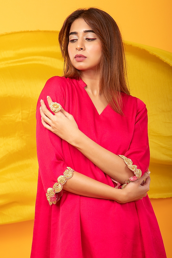Pink Silk Blend Asymmetrical Kurta Set by Monk & Mei at Pernia's Pop Up Shop
