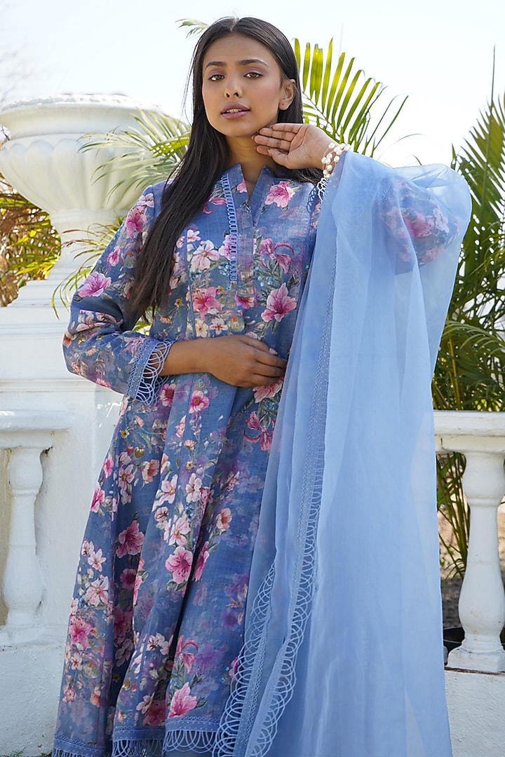 Blue Linen Floral Printed Kurta Set by Monk & Mei at Pernia's Pop Up Shop