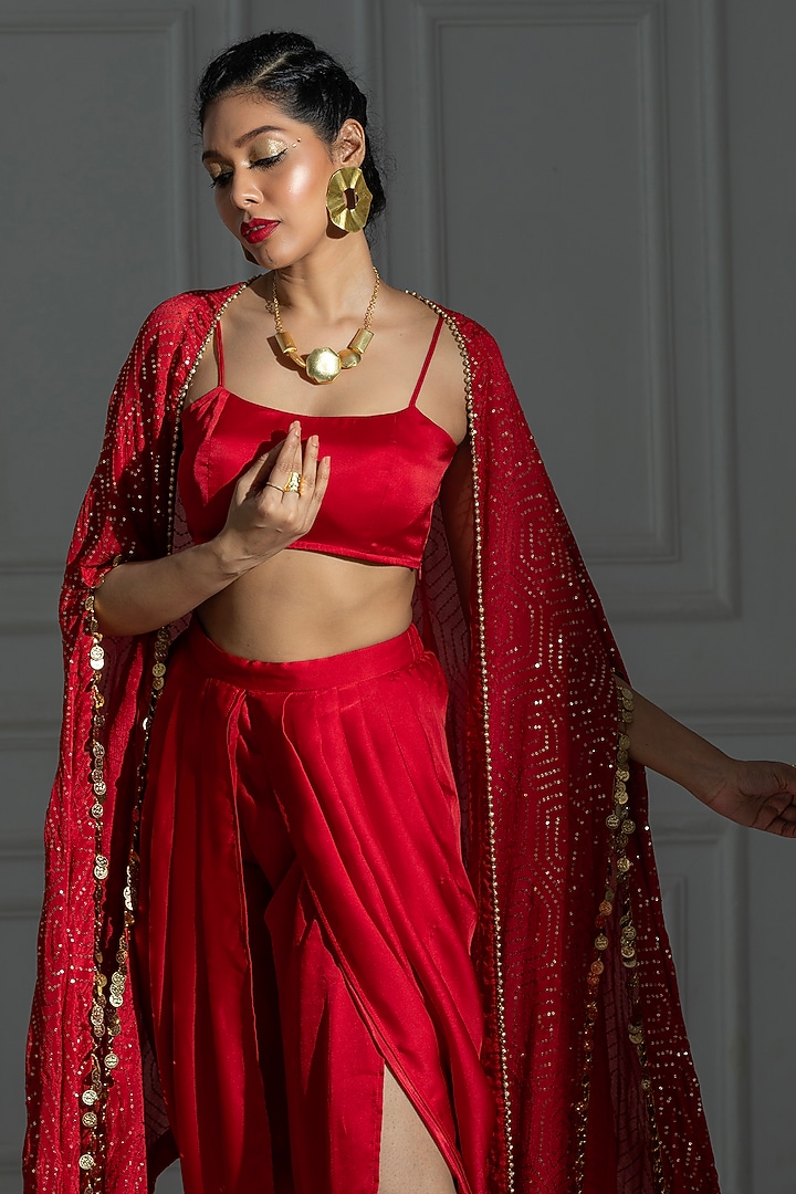 Rose Red Organza Sequins Embroidered Cape Set by Monk & Mei at Pernia's Pop Up Shop
