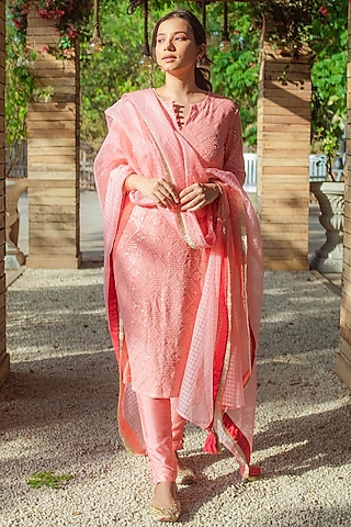 Peach Chikankari Embroidered Kurta Set by Monk & Mei
