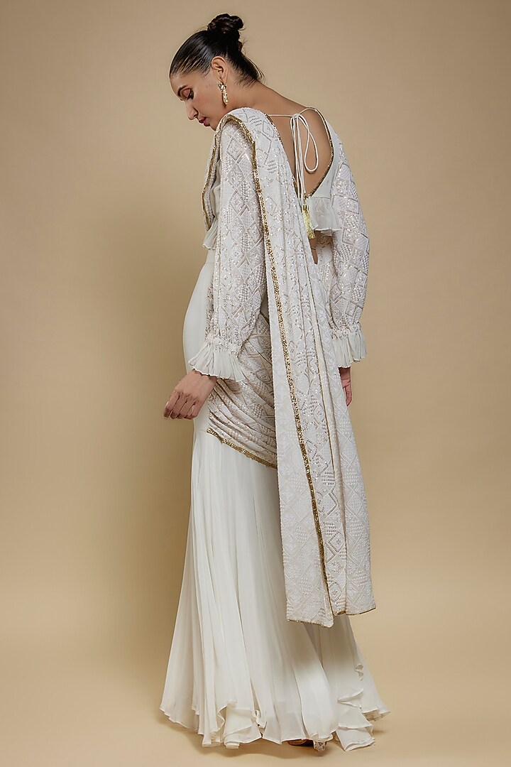 White Chikankari Pre-Draped Wedding Saree Set by Monk & Mei at Pernia's Pop Up Shop