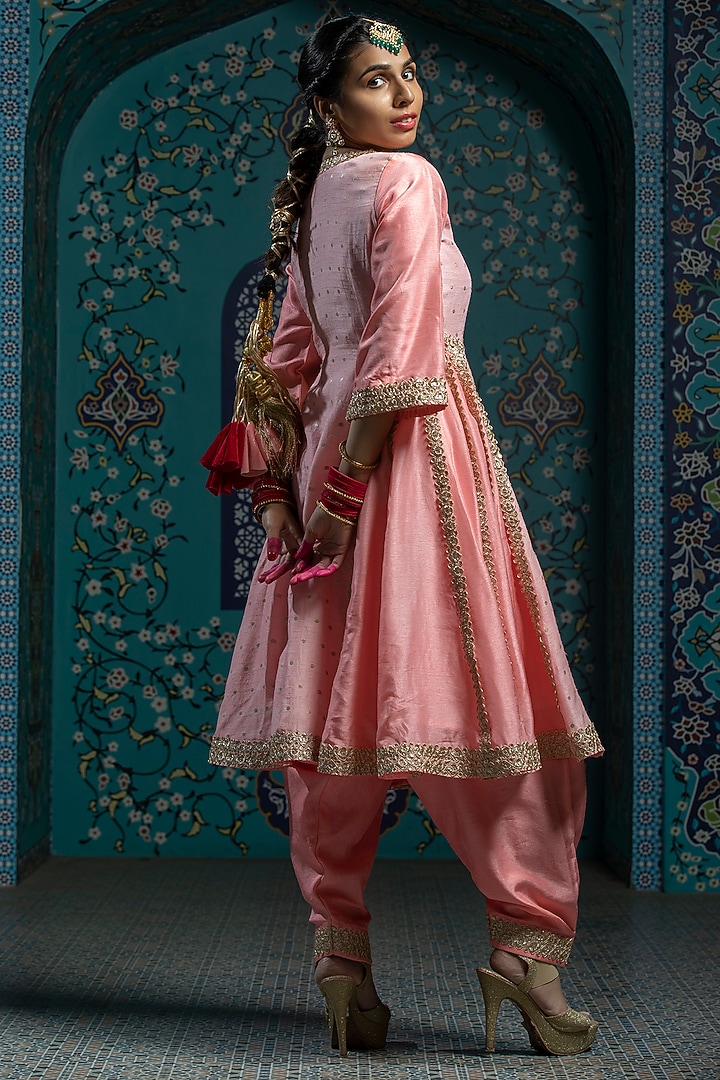 Salmon Pink Silk Brocade Gota Embroidered Flared Kurta Set by Monk & Mei at Pernia's Pop Up Shop