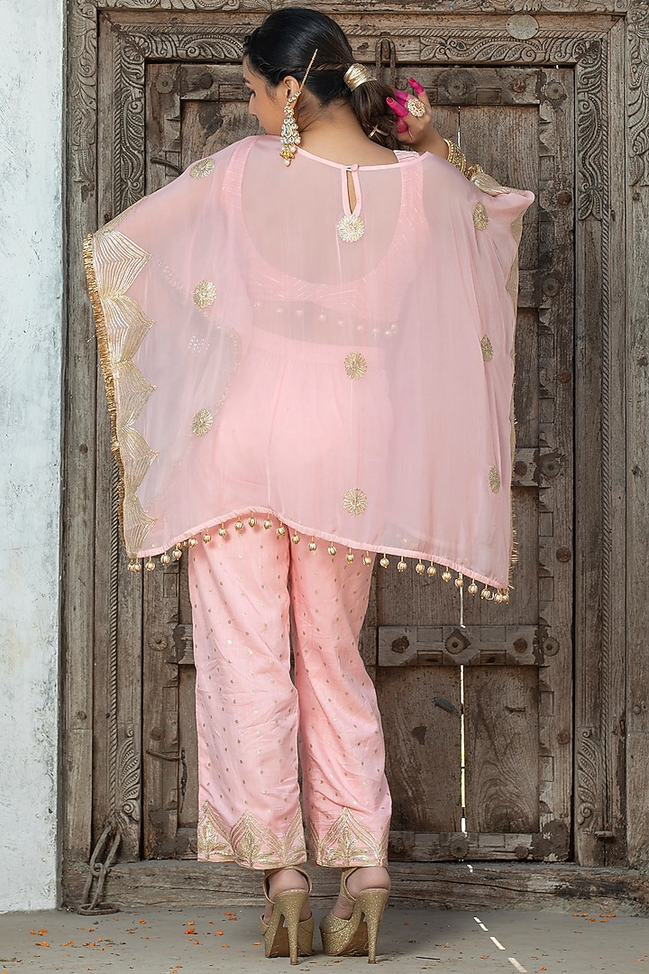 Salmon Pink Soft Organza Gota Embroidered Cape Set by Monk & Mei at Pernia's Pop Up Shop