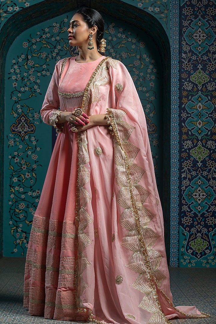 Salmon Pink Silk Brocade Gota Embroidered Party Wear Anarkali Set by Monk & Mei at Pernia's Pop Up Shop