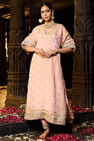 Blush Pink Banarasi Silk Tissue Blend Embroidered Kurta Set by Monk & Mei