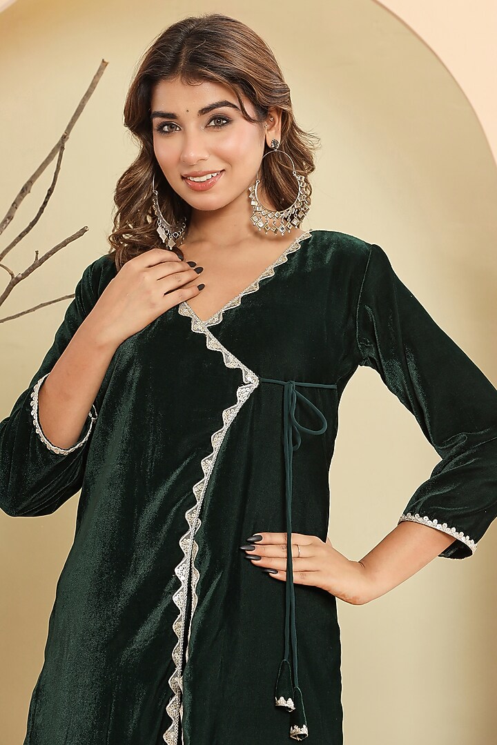 Green Velvet Lace Work Angrakha Kurta Set by House Of Jamoti at Pernia's Pop Up Shop