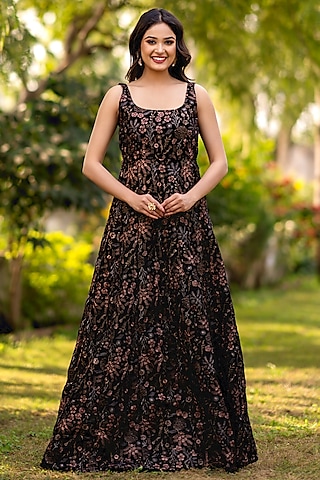 Shop Velvet Designer Dress for Women Online from India's Luxury Designers  2024